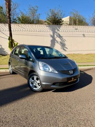 HONDA FIT 1.4 LXL 16V FLEX 4P AUTOMÁTICO HONDA FIT 1.4 LXL 16V FLEX 4P AUTOMÁTICO
